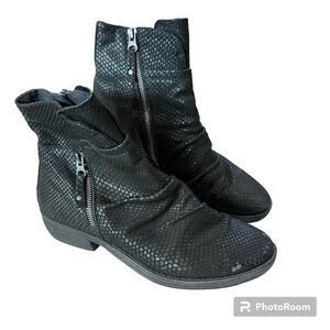 OTBT Yokel Low Heel Leather Slouch Ankle Boot New Black Women’s Size 8.5